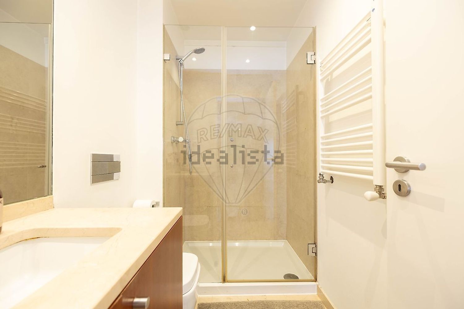 公寓 t2出售在Rua Fonte - 卫生间