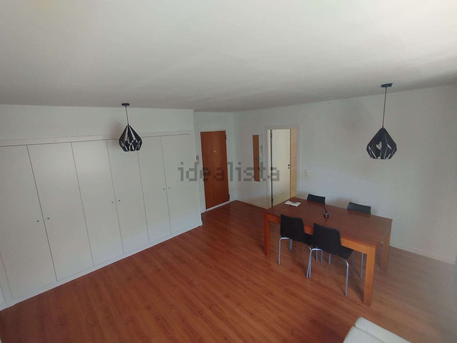 公寓 t1出售在Rua Martin Luther King, 9 - 客厅