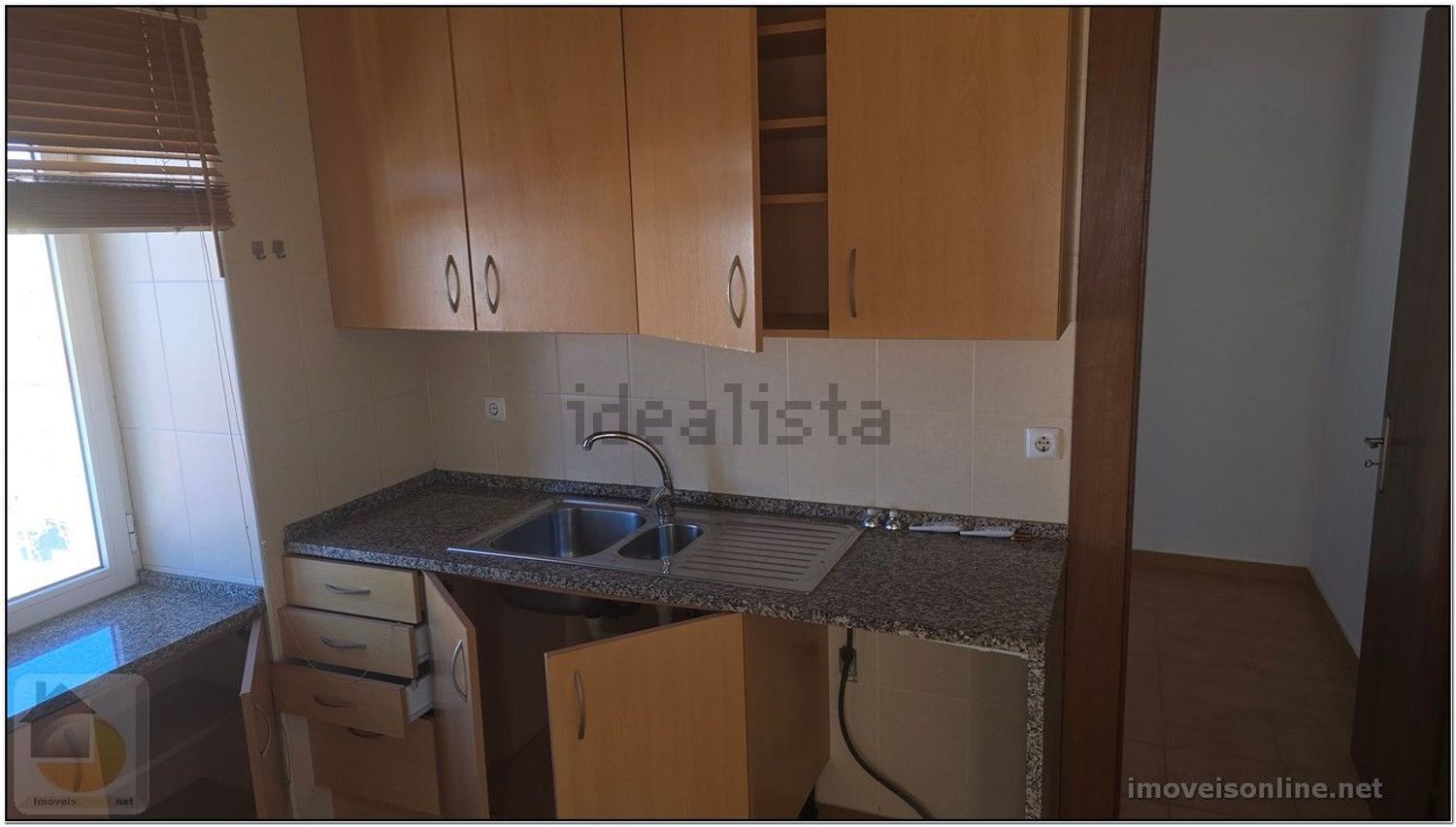 出租公寓 t2在Rua José Maria da Costa - 厨房