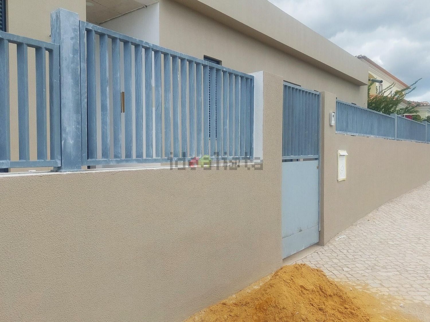 小楼房或别墅出售在Vale de Choupos - Choilo - Galeotas - 外立面