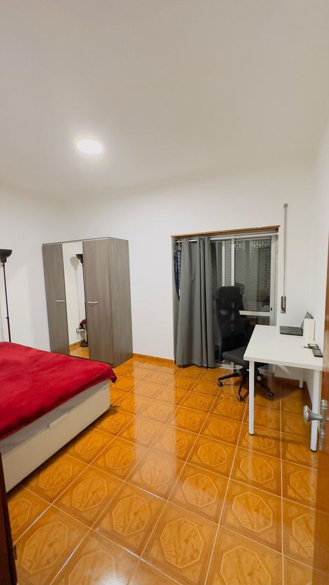 出租房间在Praceta Almeida Garrett, 3