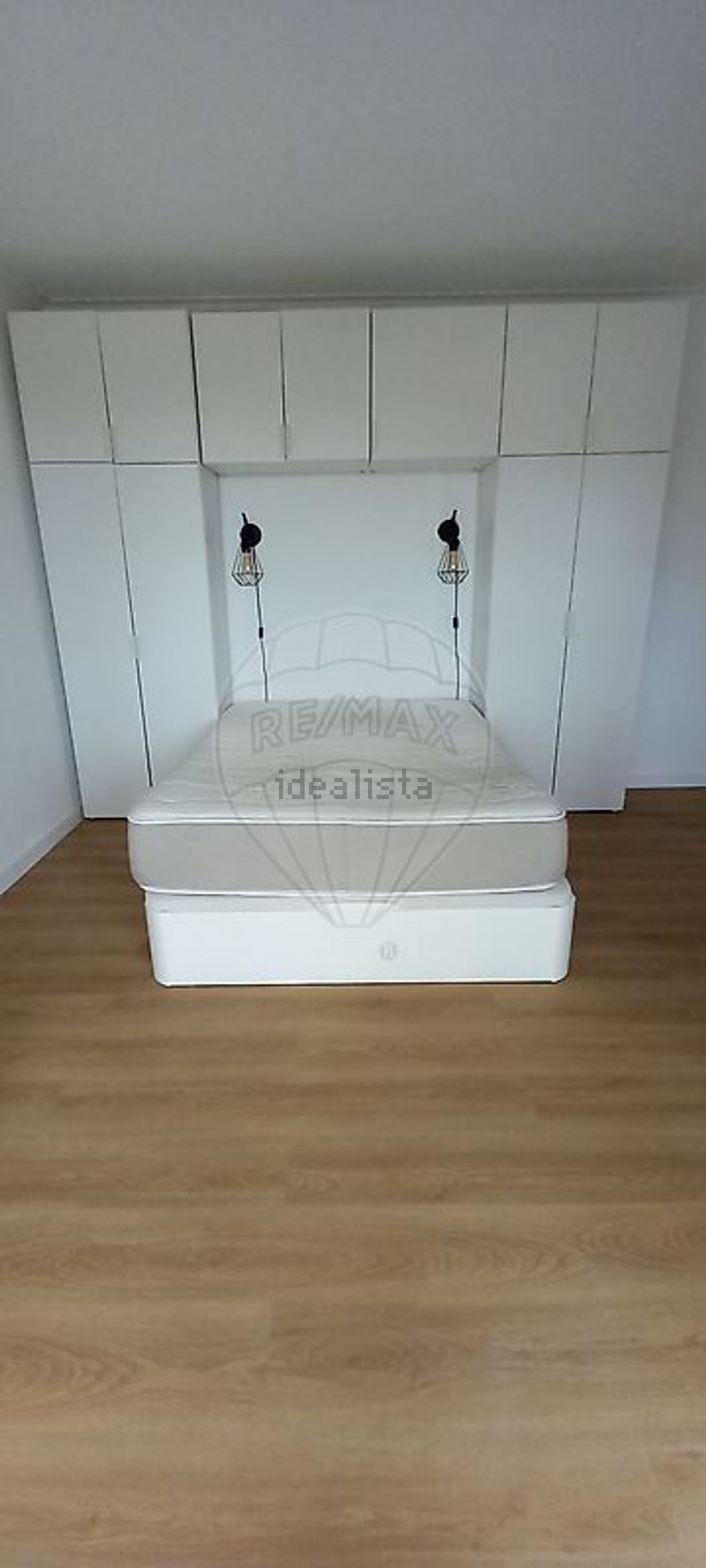 出租t0（单人公寓）在Rua Alegre - 照片