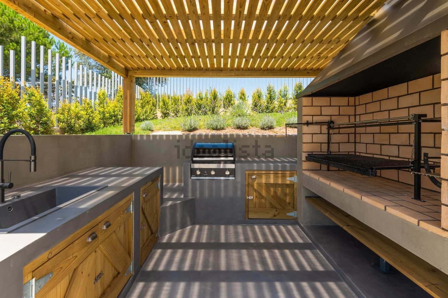 出租小楼房或独栋别墅在Rua Barruncheira - 厨房