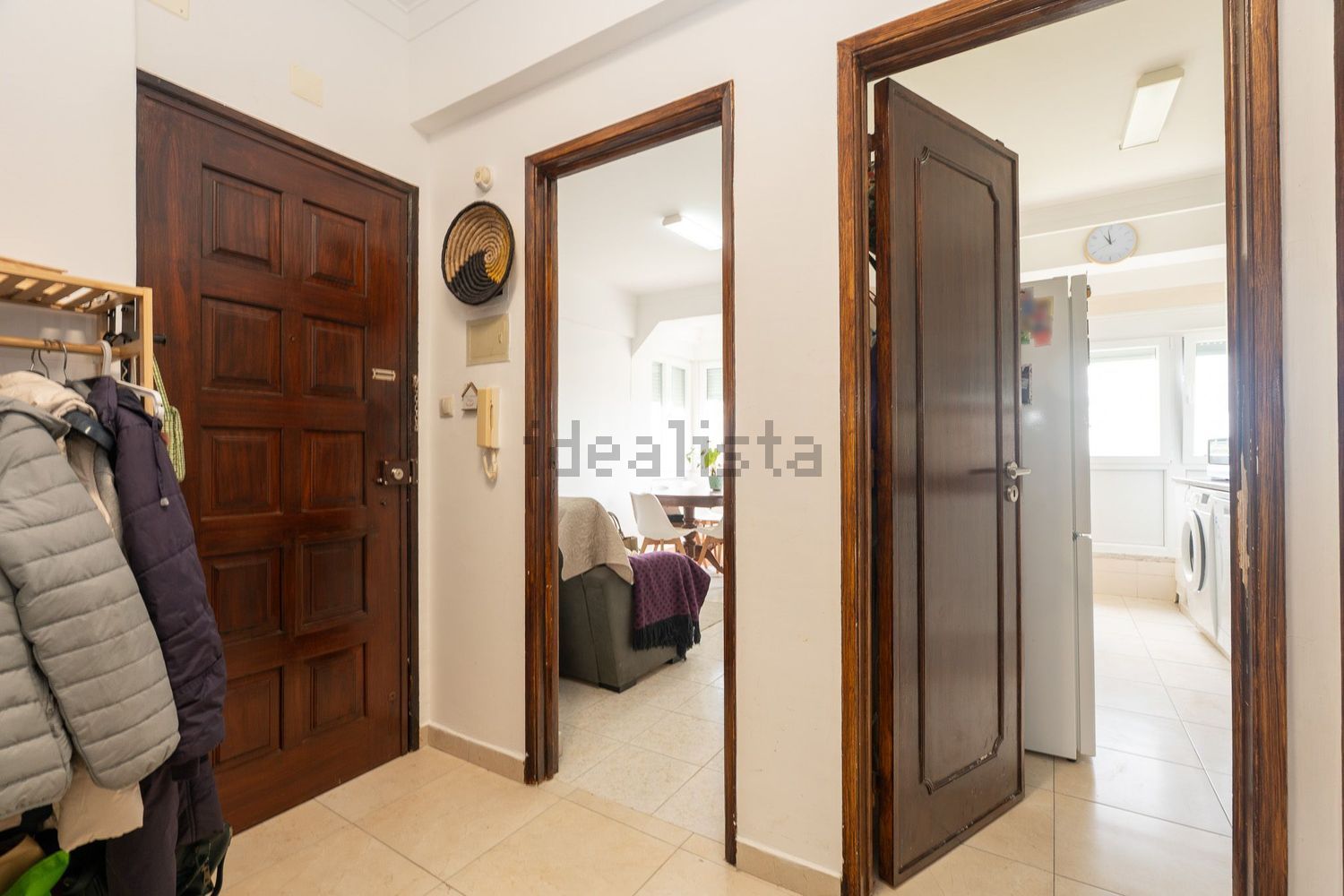 公寓 t2出售在Rua Soeiro Pereira Gomes, 5 - 过道