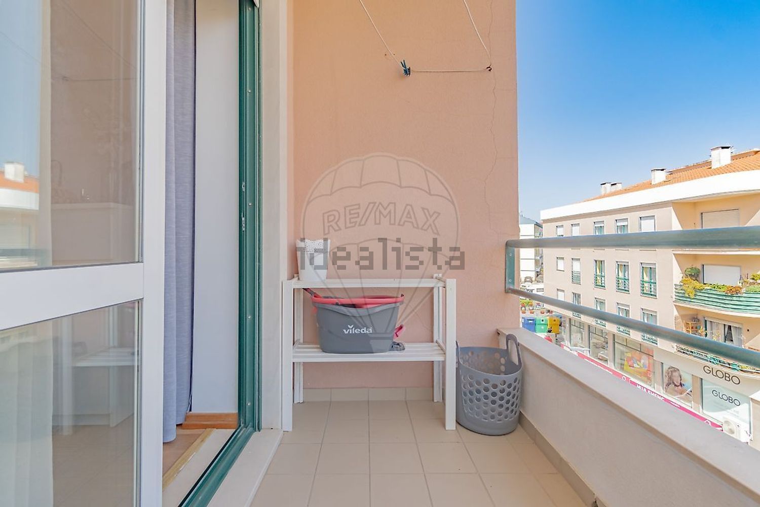 公寓 t2出售在Rua Doutor Afonso Oliveira Guimarães - 阳台