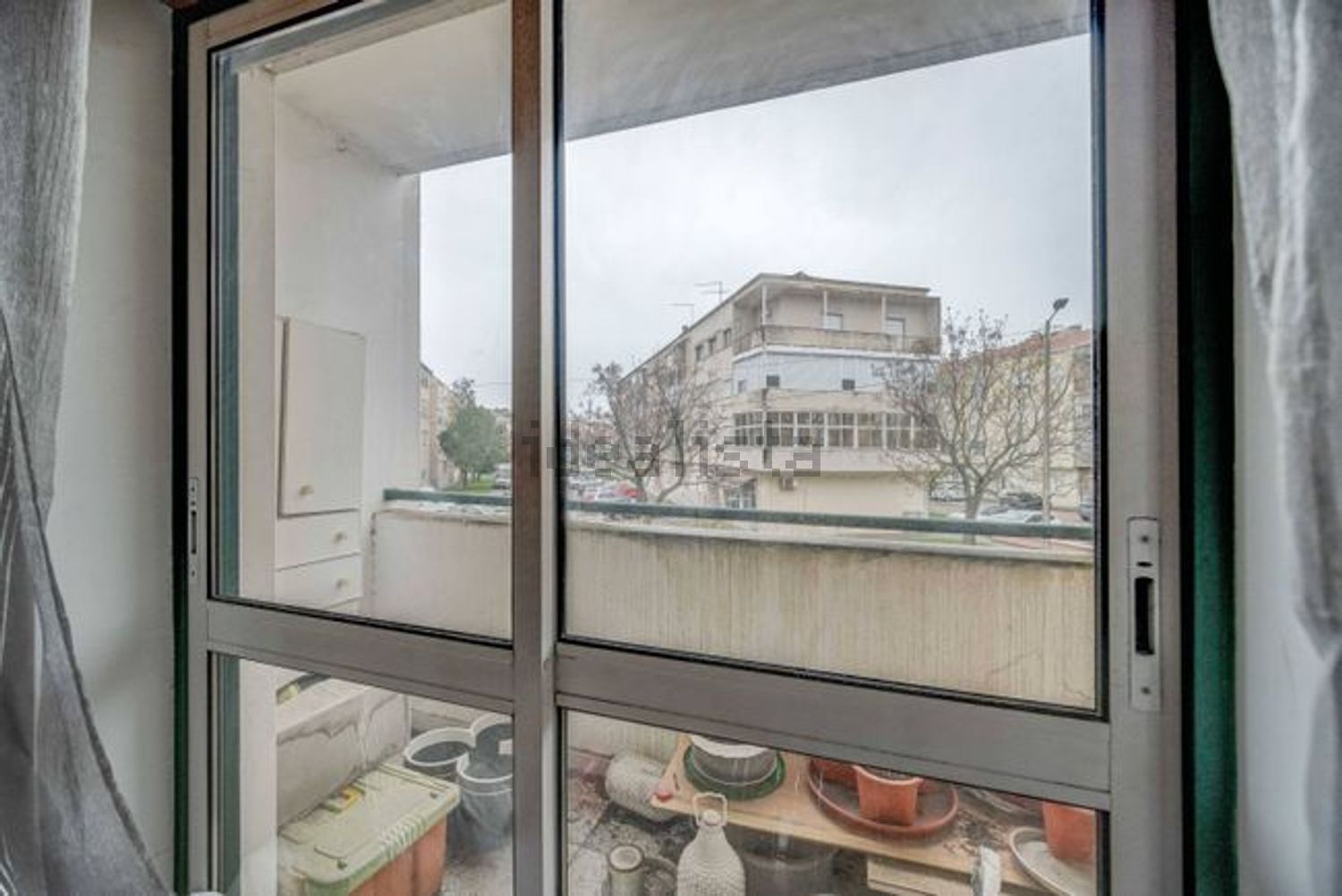 公寓 t2出售在Estrada Municipal, 510 - 阳台