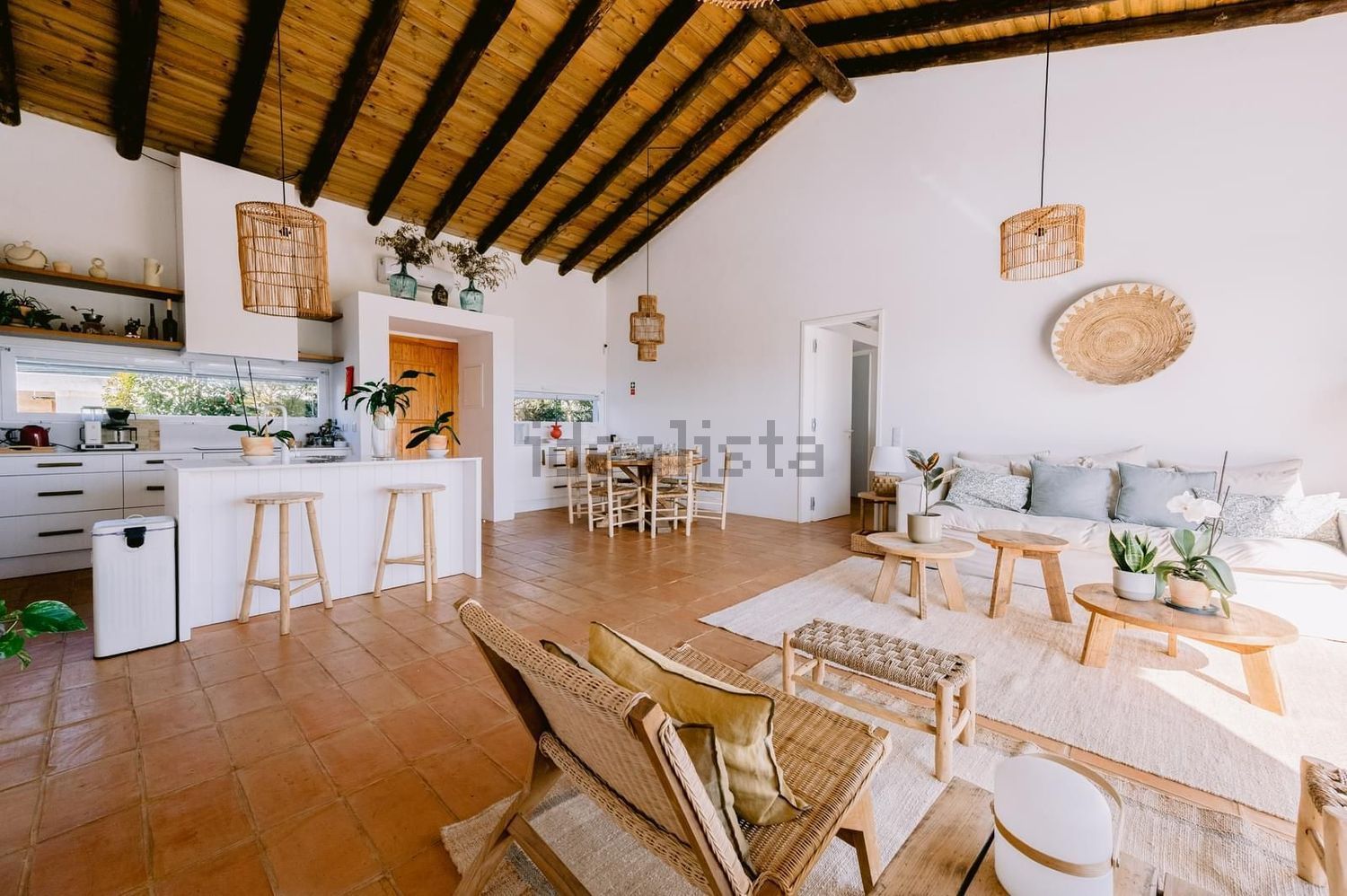 出租小楼房或独栋别墅在Largo do Canal - 客厅