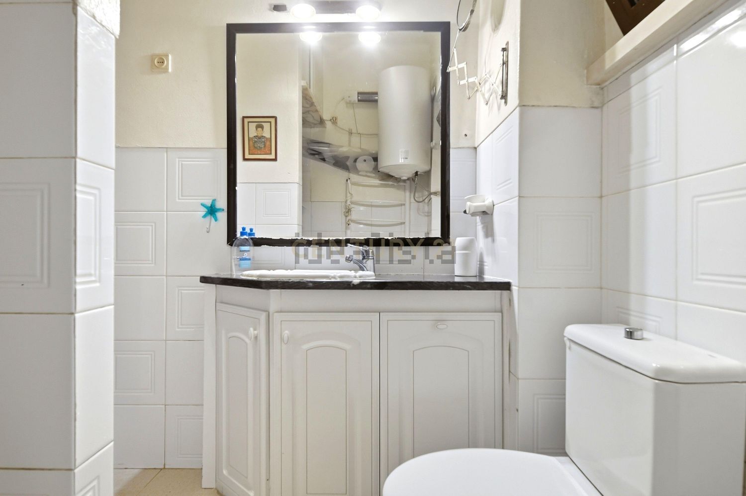 小楼房或独栋别墅出售在Rua do Bairro Novo - 卫生间