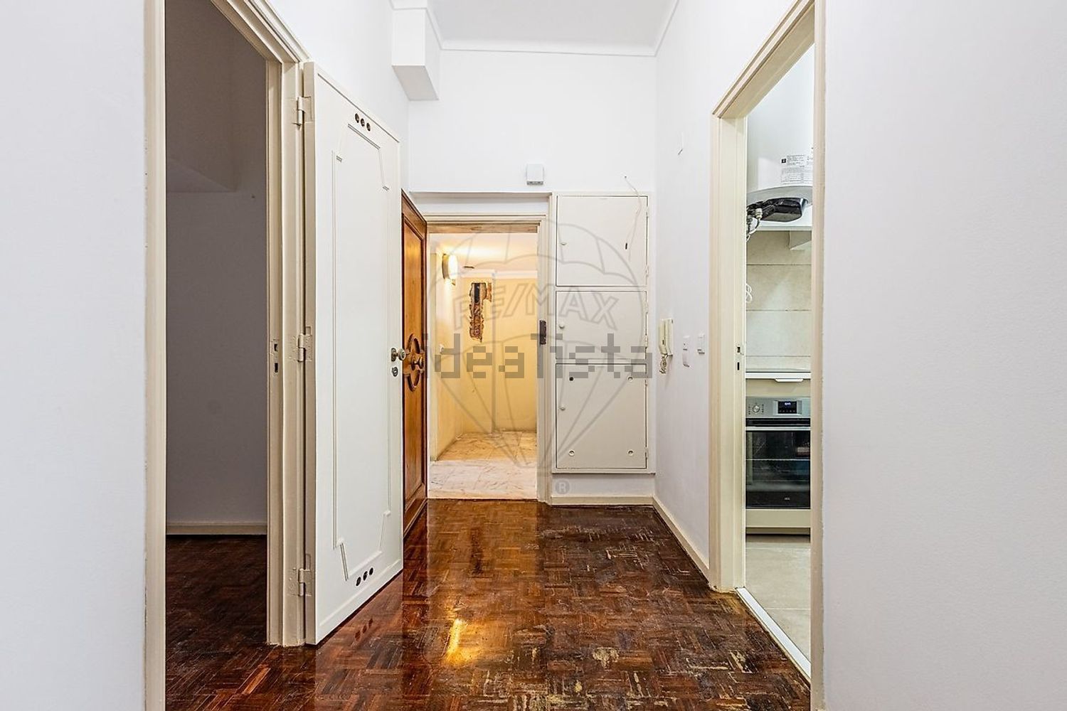 出租公寓 t1在Largo Maurício de Oliveira - 过道