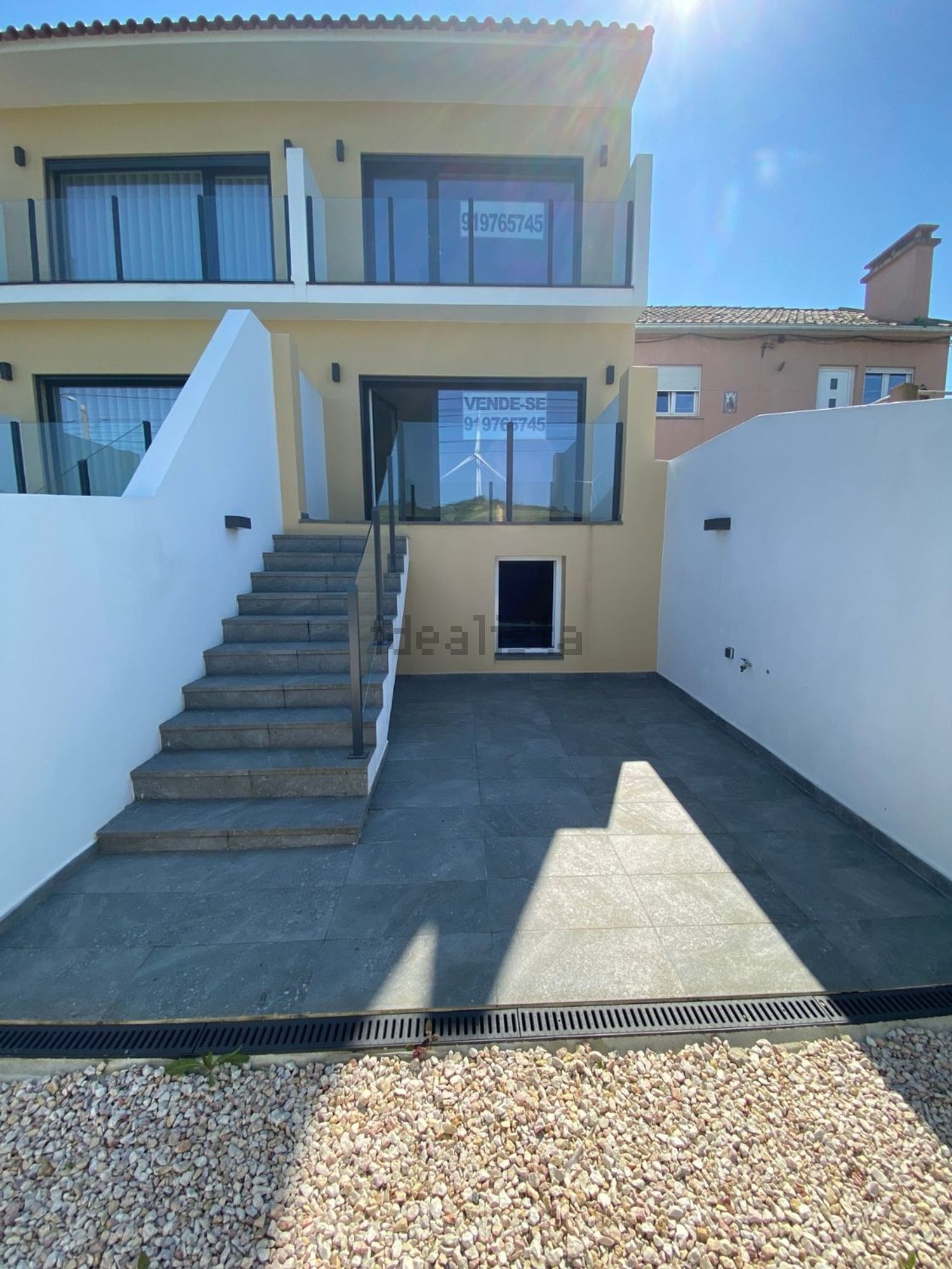 双拼别墅出售在Rua da Paz - 外立面