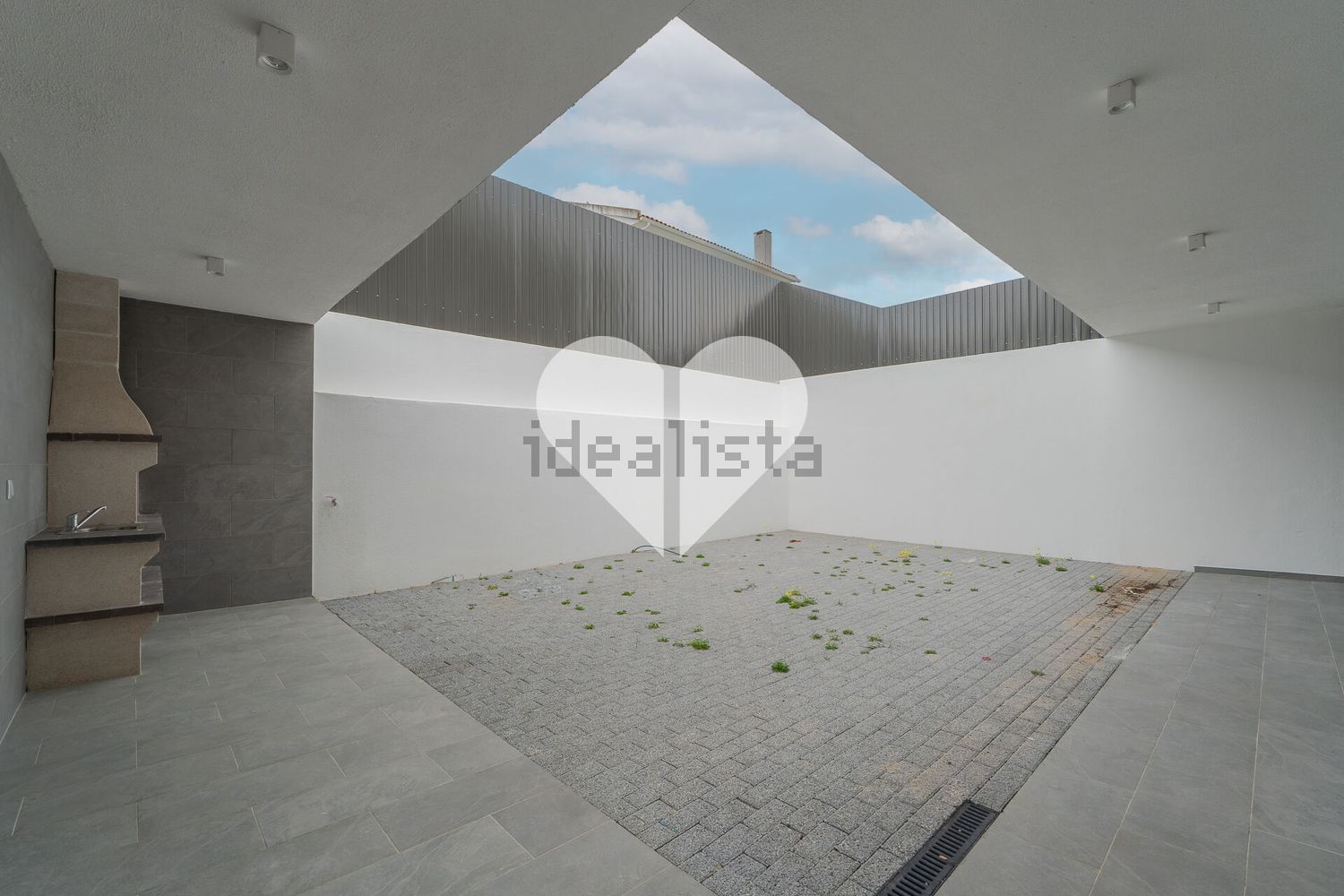 小楼房或独栋别墅出售在Santa Iria de Azoia - São João da Talha - Bobadela - 居住