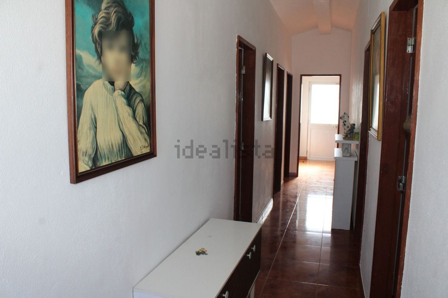 小楼房或独栋别墅出售在Santa Bárbara - 过道