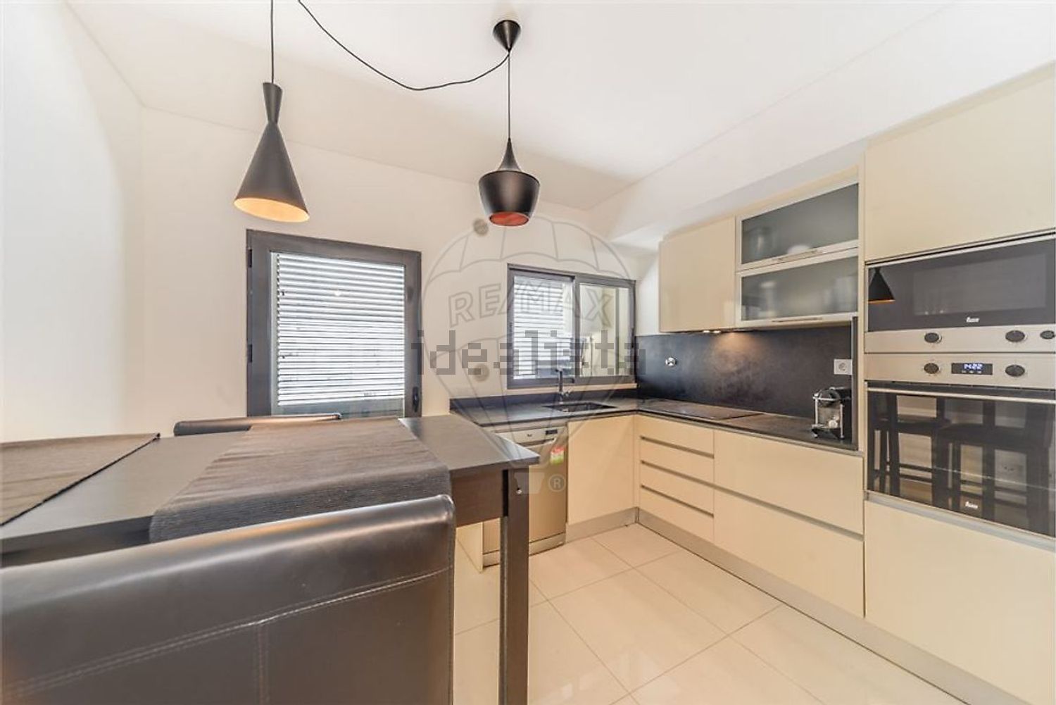 出租公寓 t2在Monte Estoril - 厨房