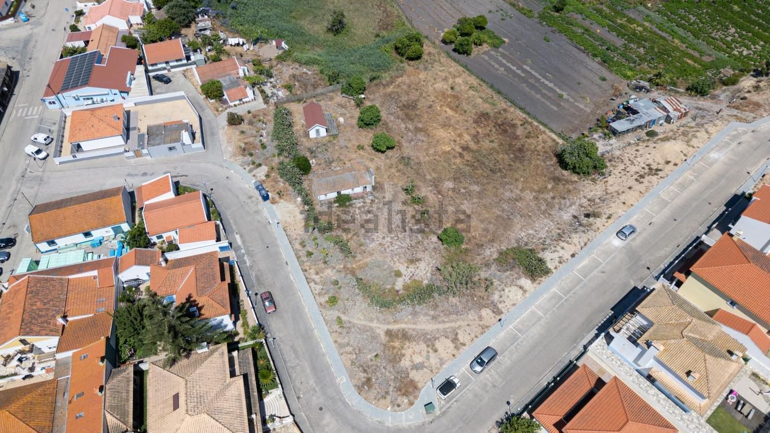 小楼房或独栋别墅出售在Estrada Sem Nome - 照片