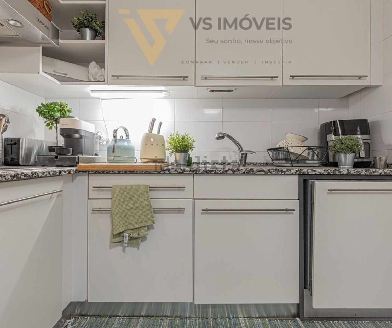 出租公寓 t2在Rua dos Faisões - 厨房