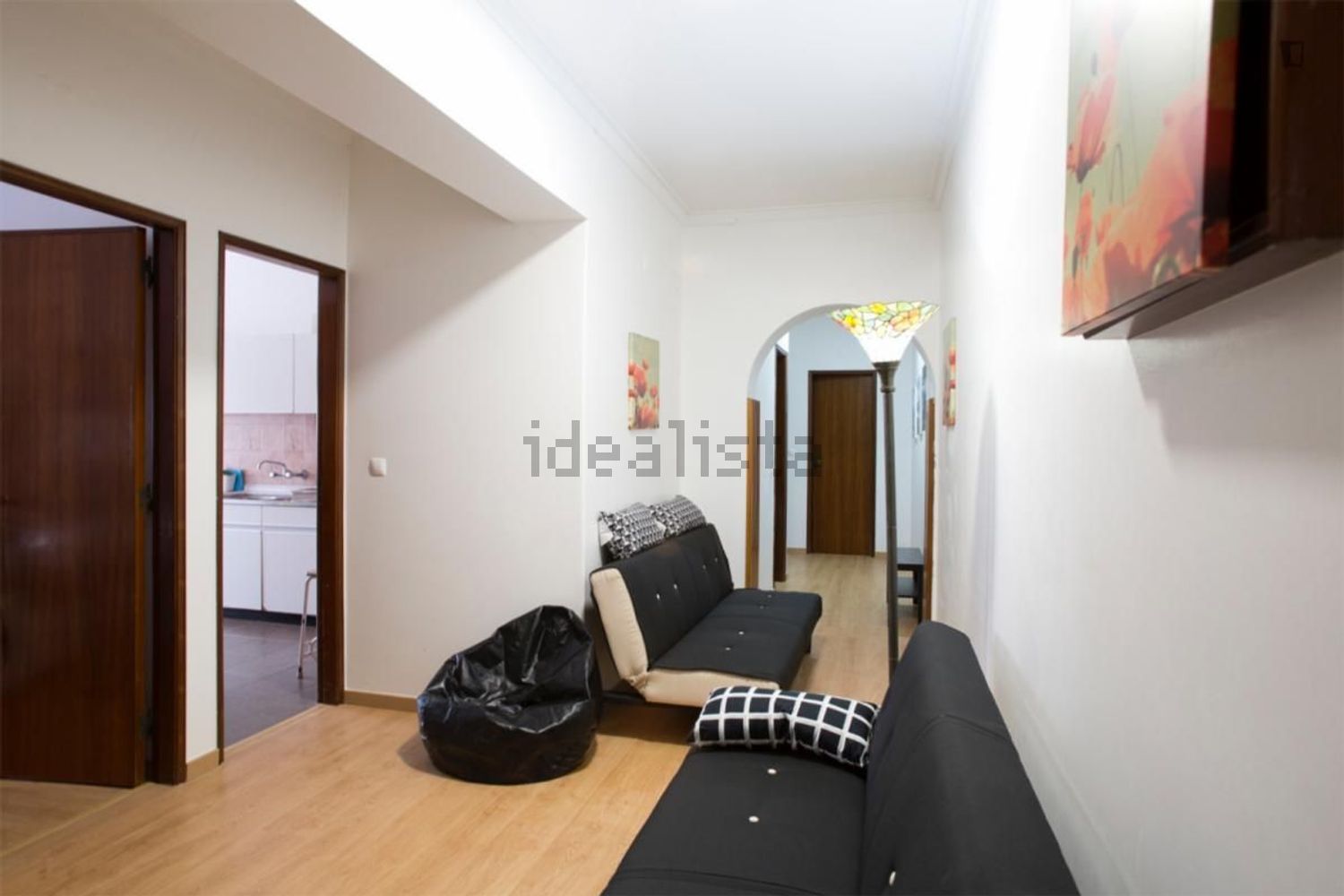 出租房间在Praceta Poder Local - 客厅