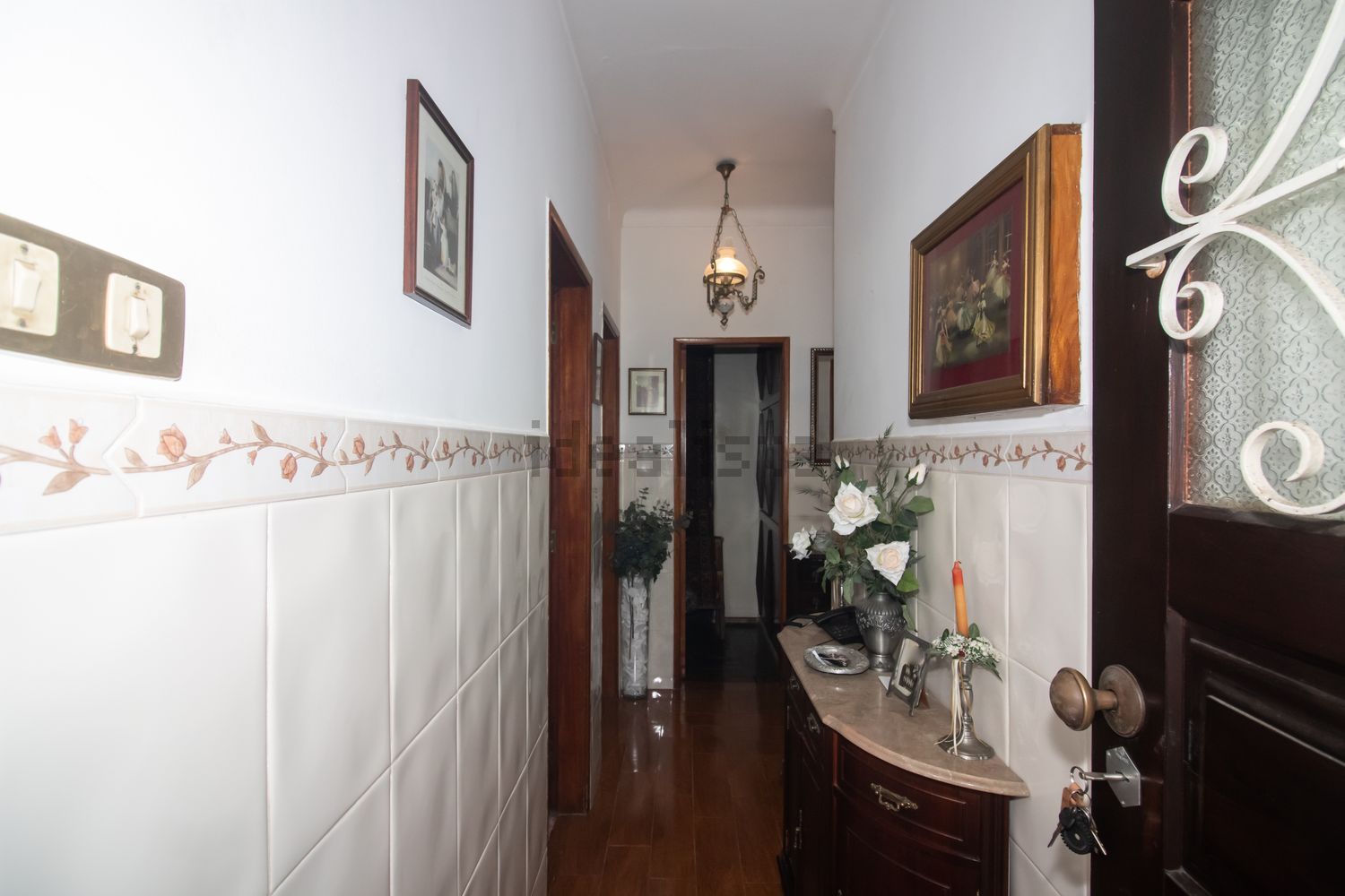 公寓 t3出售在Rua Eça de Queiroz, 7 - 过道