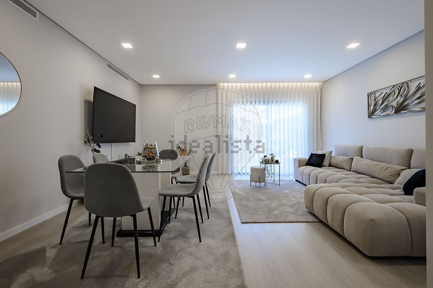 公寓 t2出售在Rua 25 de Abril - 客厅