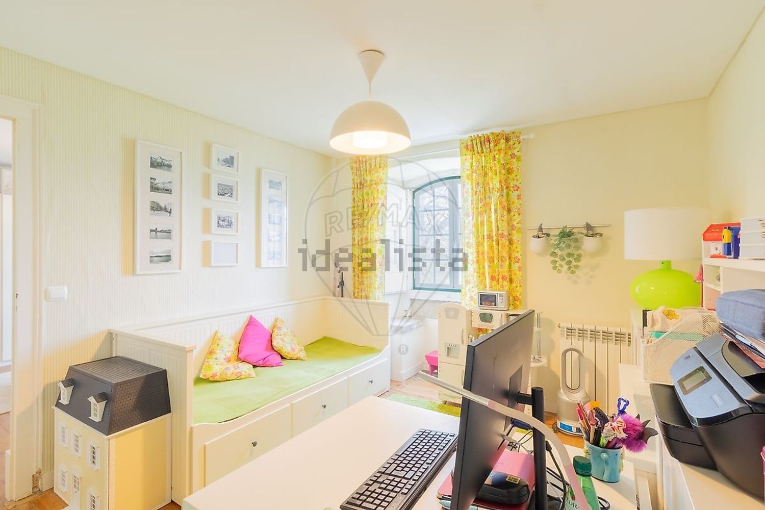 小楼房或独栋别墅出售在Rua António Rodrigues Pimenta - 卧室