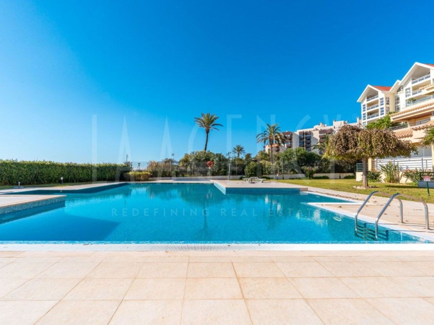 公寓 t1出售在Centro de Cascais - 游泳池