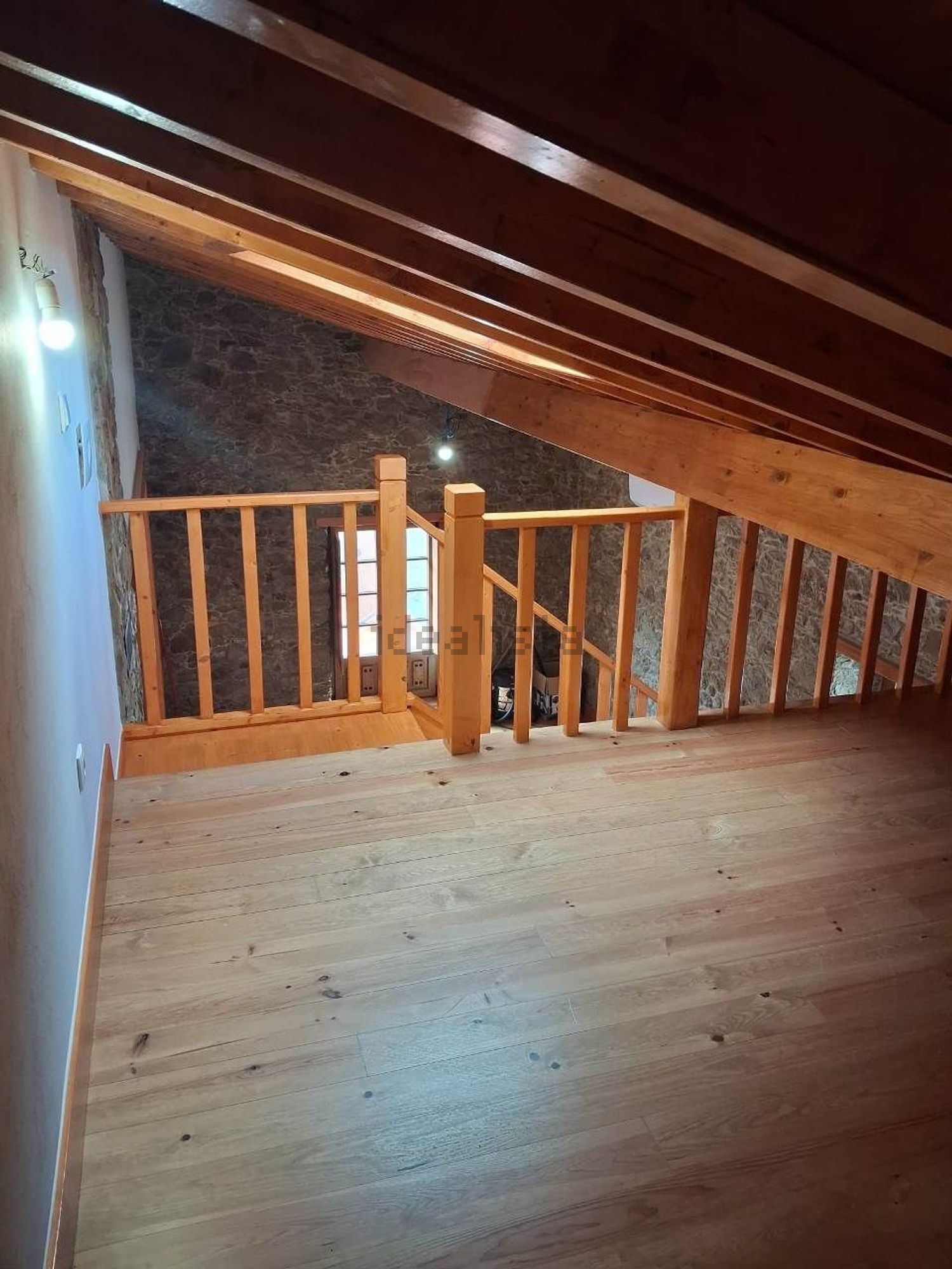 小楼房或独栋别墅出售在São Bartolomeu dos Galegos e Moledo - 详情