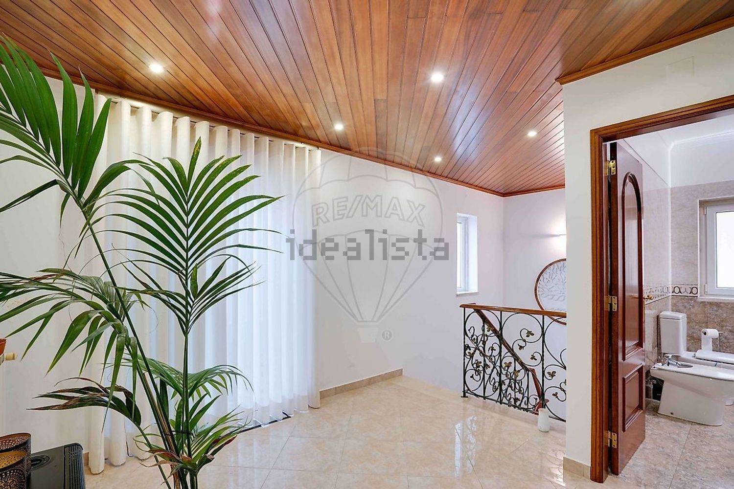 小楼房或独栋别墅出售在Rua Alberto Nobre Gusmão Martins Caro - 照片