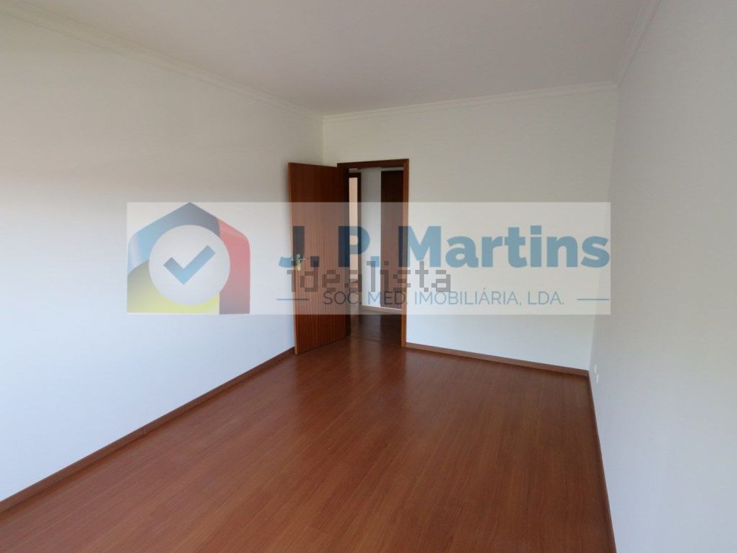 公寓 t3出售在Rua Ferrer Trindade, 5 - 居住