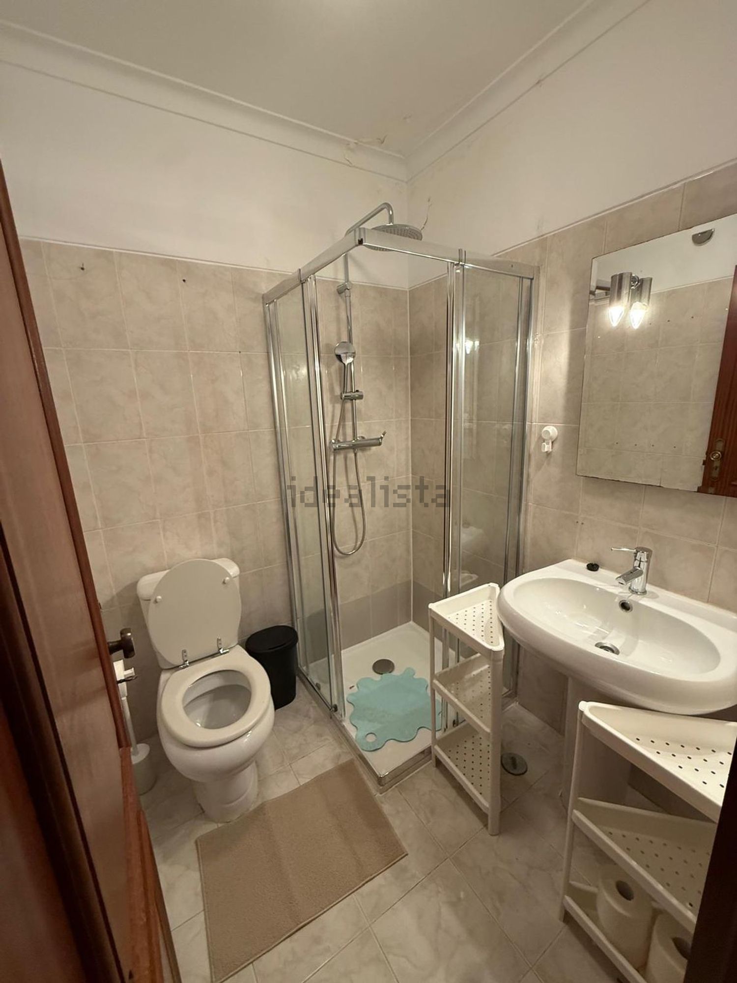 出租房间在Avenida João Paulo II, 5 - 卫生间