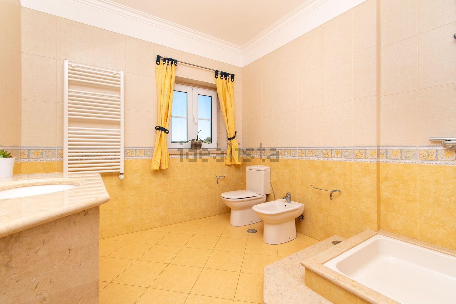 小楼房或独栋别墅出售在Santo Isidoro - 卫生间