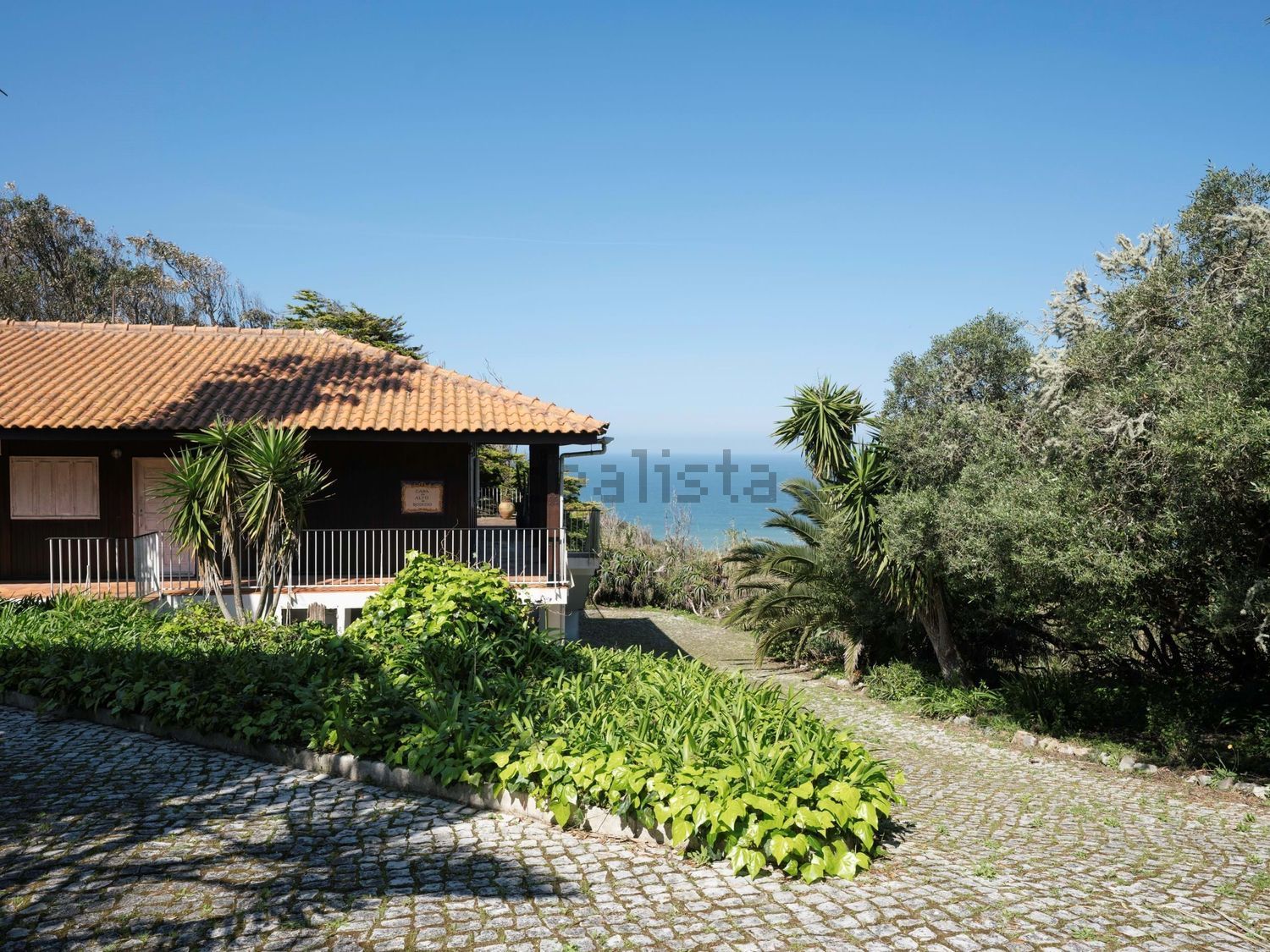 小楼房或别墅出售在Azenhas do Mar - Praia das Maças - Praia Grande - 外立面