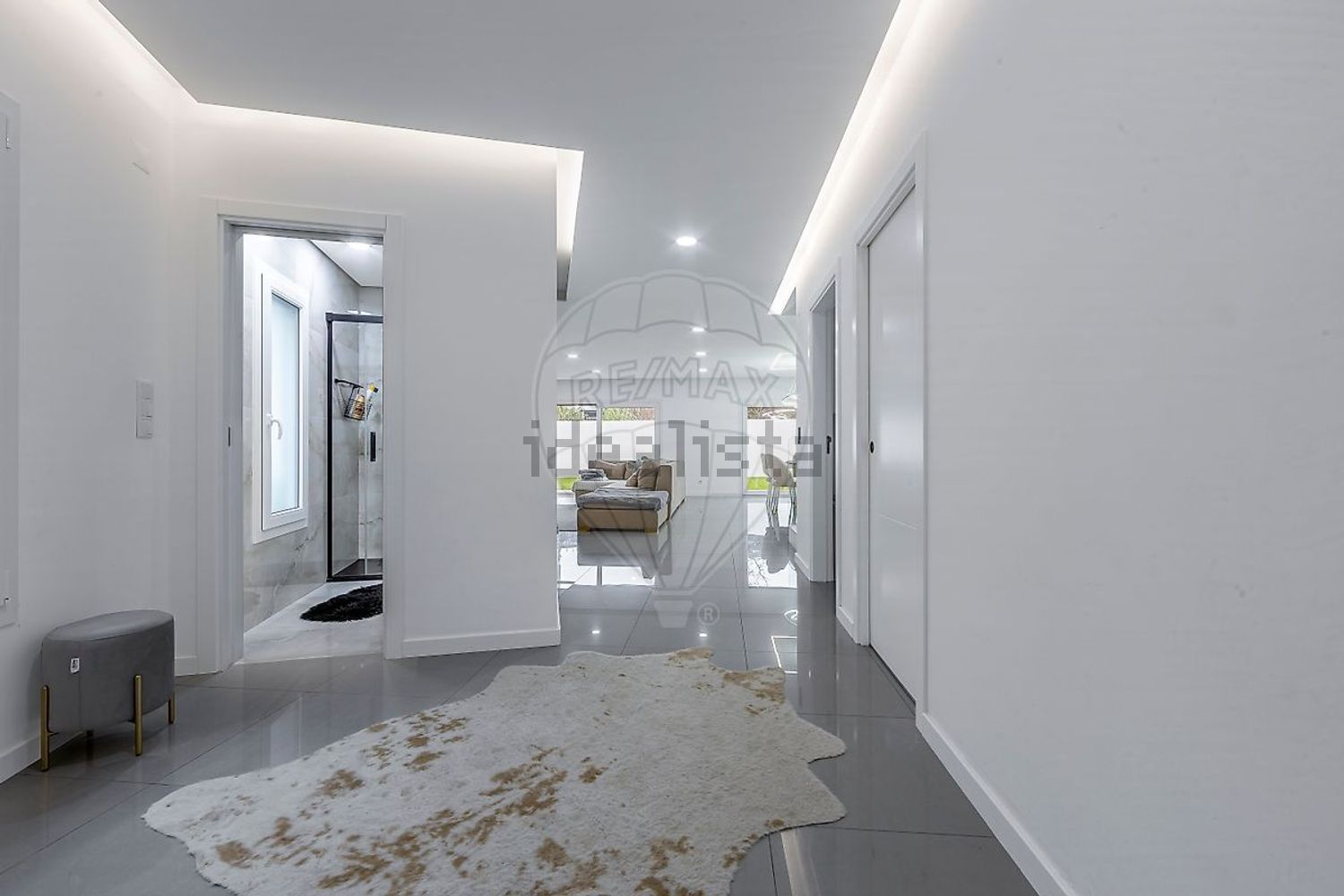 小楼房或独栋别墅出售在Rua da Ribeira - 过道