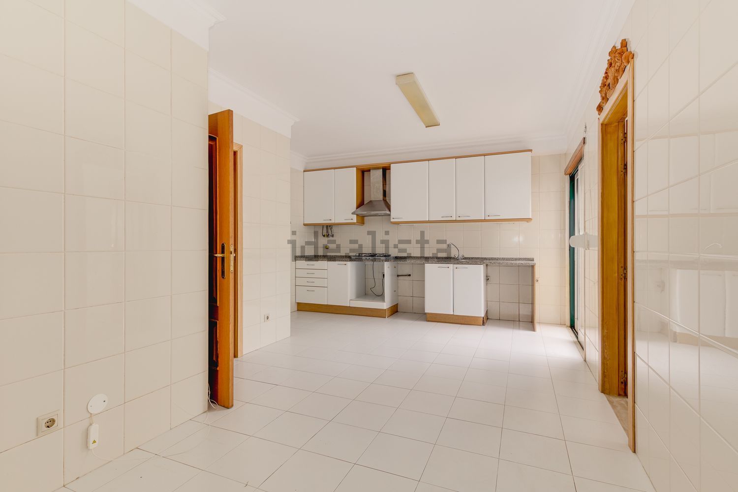 出租公寓 t1在Rua Poeta Bocage - 厨房