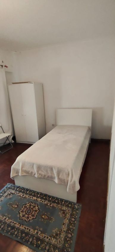 出租房间在Rua Padre António Vieira, 7