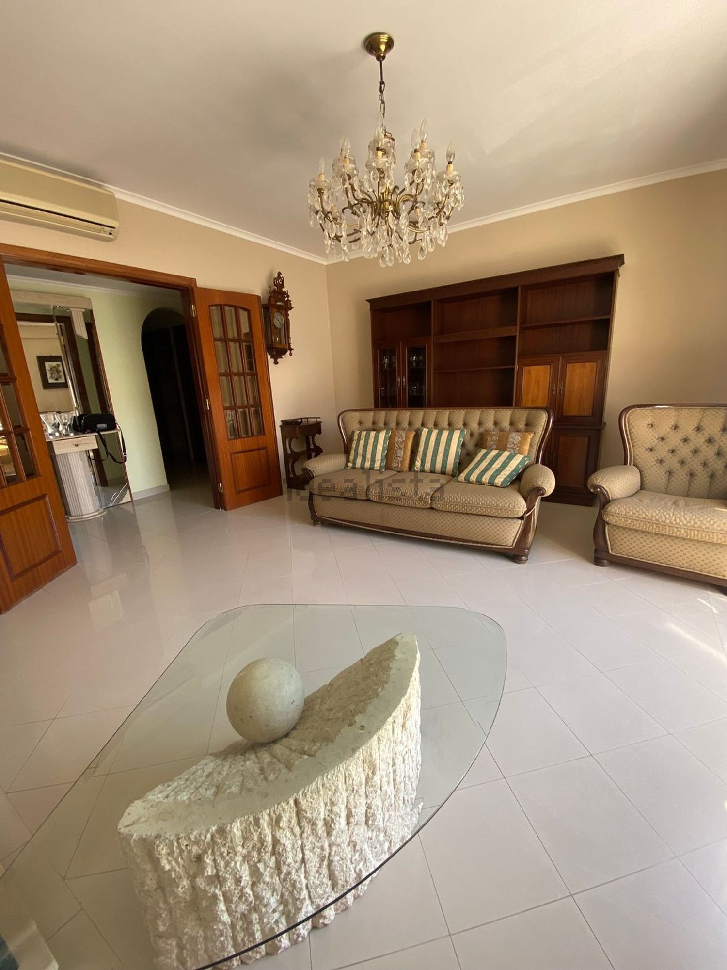 出租公寓 t3在Praceta Oscar Silva - 客厅