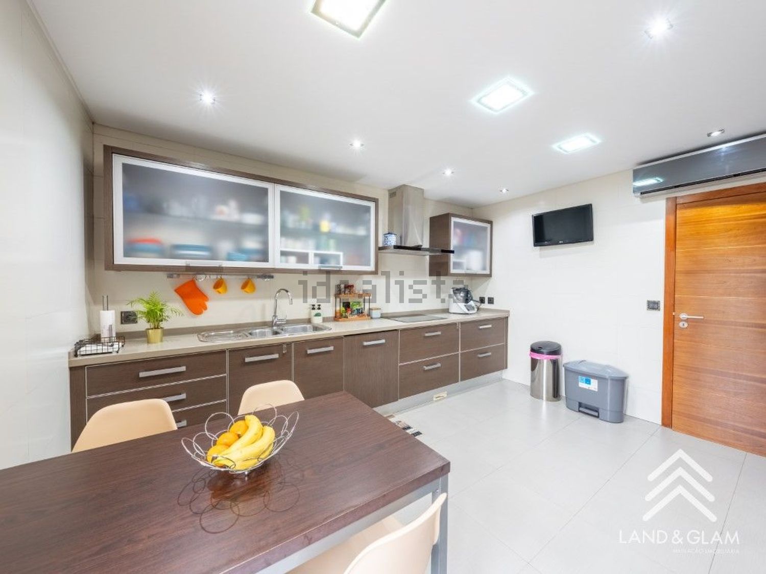 小楼房或独栋别墅出售在Rua das Helenas, 10 - 厨房