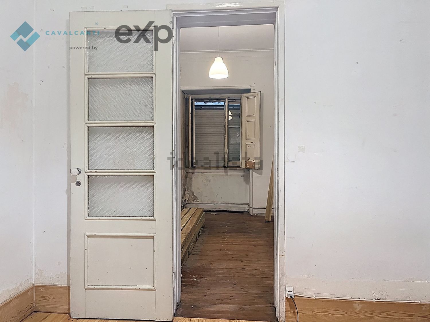 公寓 t3出售在Rua Barão de Sabrosa s/n - 居住