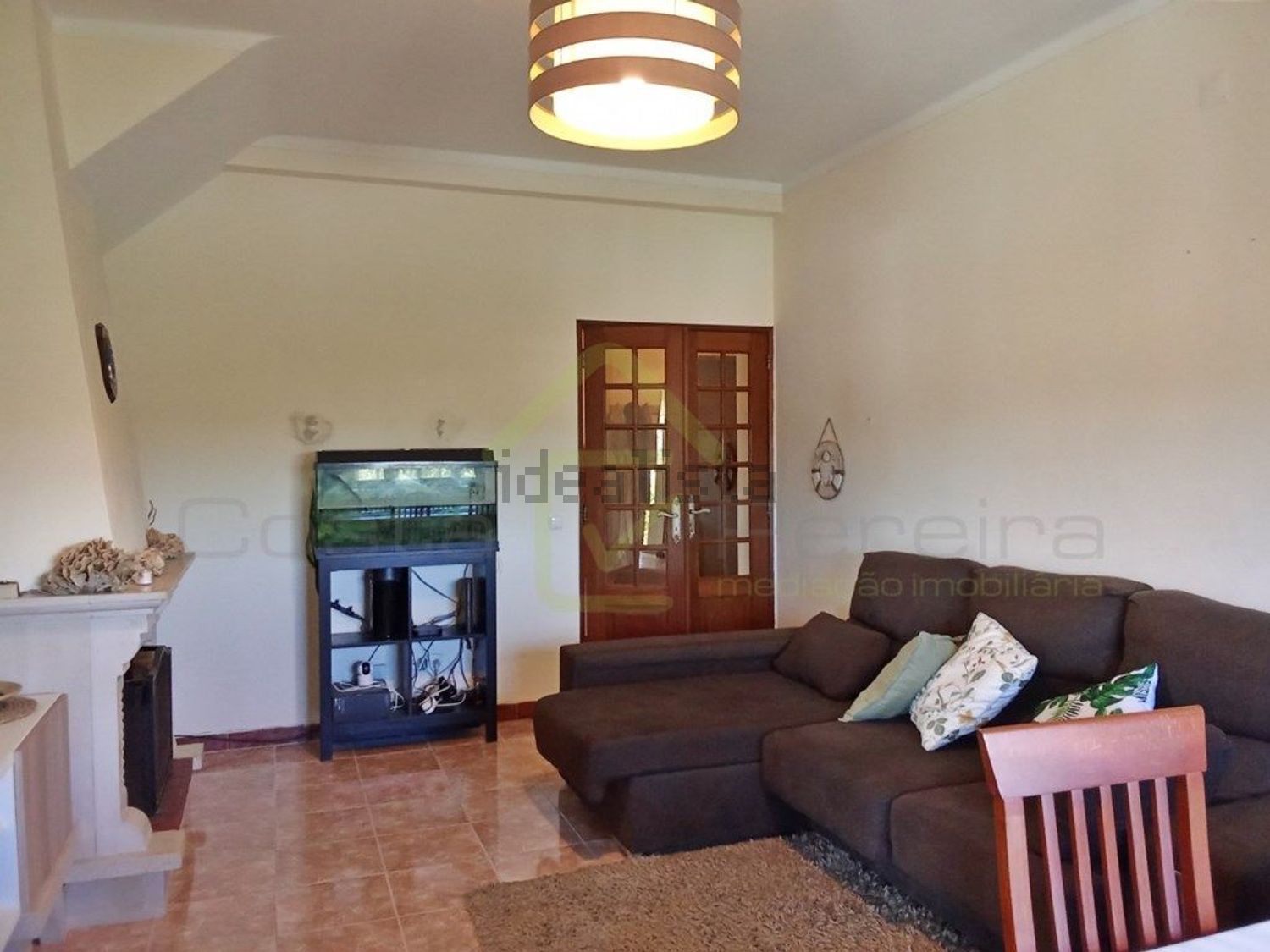 小楼房或独栋别墅出售在Vimeiro - 客厅