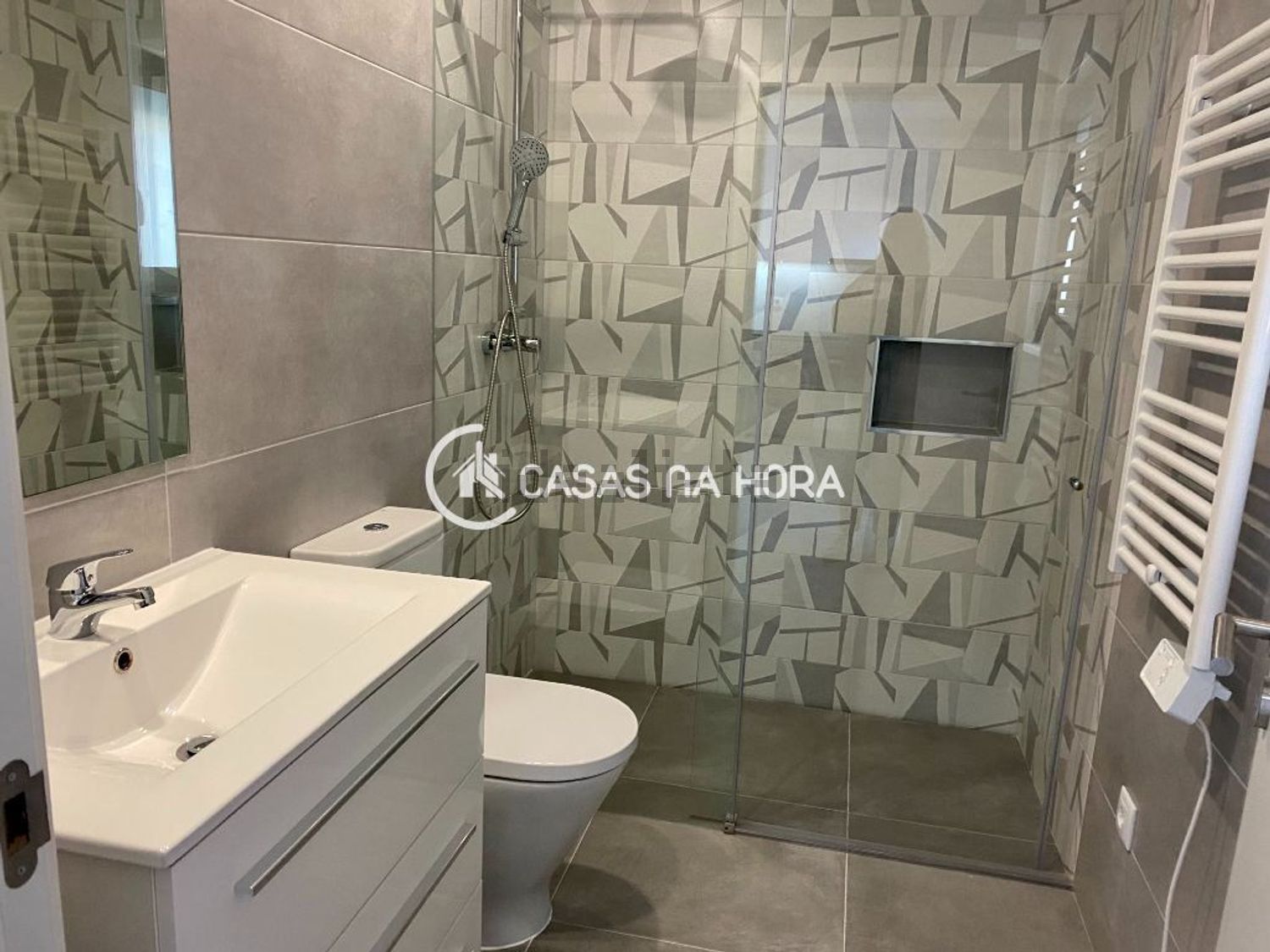 出租公寓 t1在Caparica e Trafaria - 卫生间