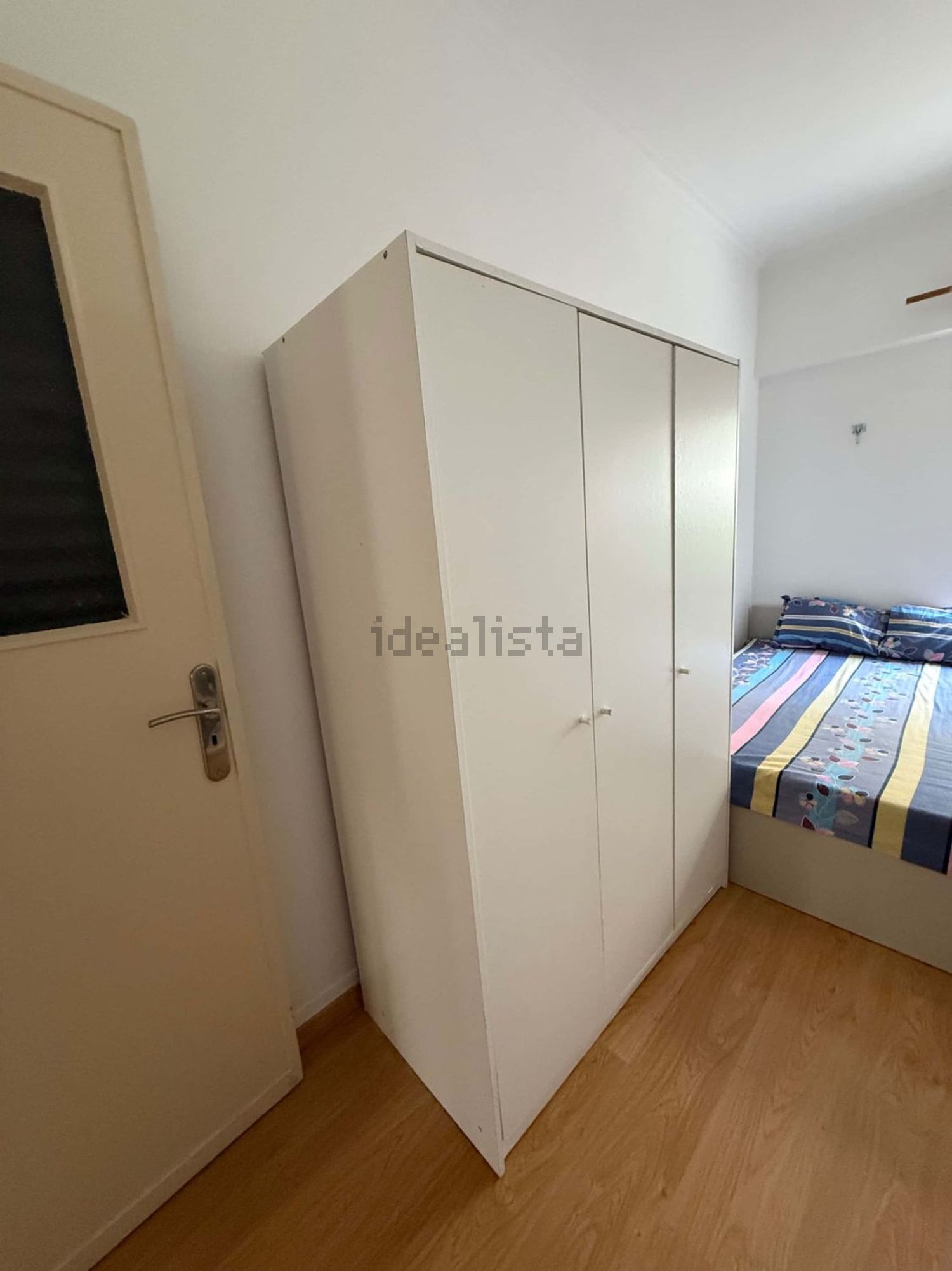 出租房间在Estrada de Benfica s/n - 卧室