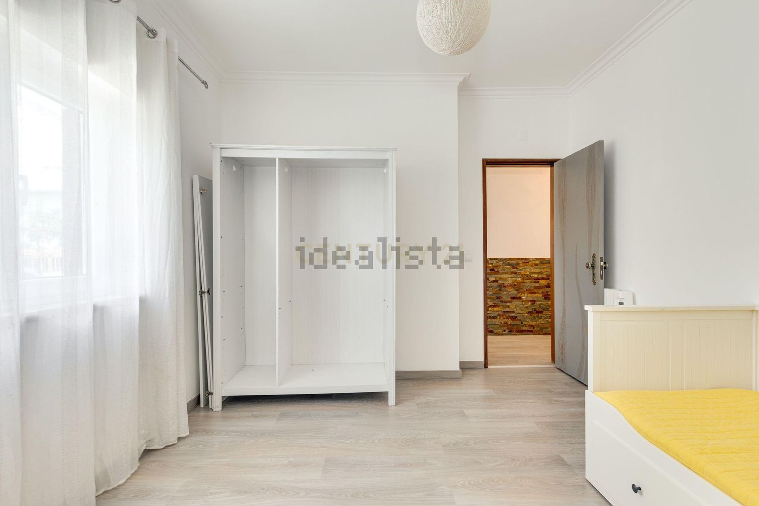 小楼房或独栋别墅出售在Rua São Valentim, 236 b - 照片