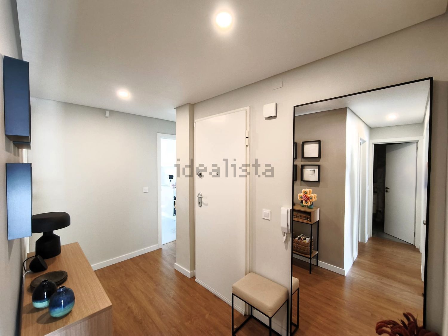 公寓 t2出售在Rua Almeida Garrett - 前厅