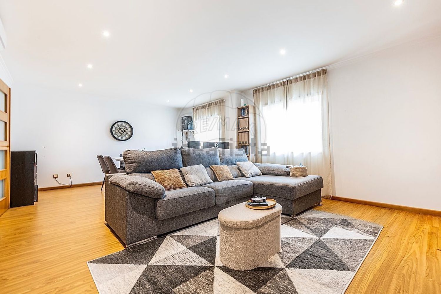 公寓 t2出售在Rua Luís Sttau Monteiro - 客厅