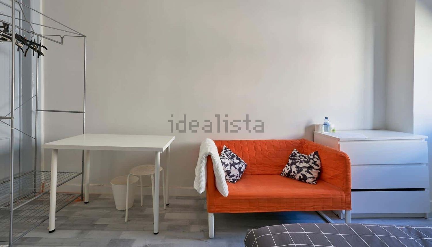 出租房间在Rua Barão de Sabrosa s/n - 客厅