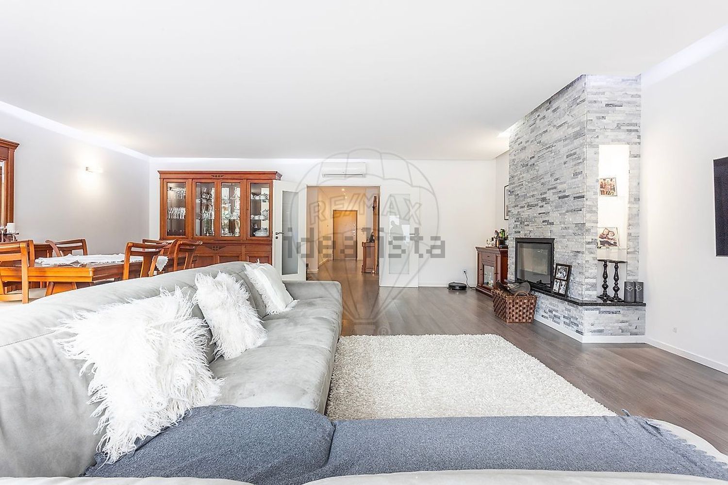 小楼房或独栋别墅出售在Largo do Juncalinho - 客厅