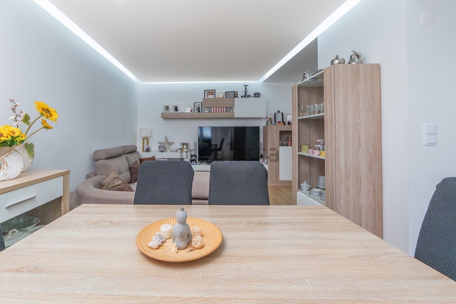 公寓 t3出售在Praceta Ramalho Ortigão - 客厅