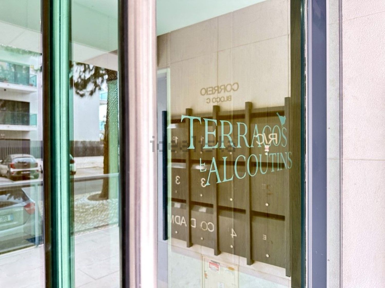 公寓 t3出售在Quinta dos Alcoutins - 前厅