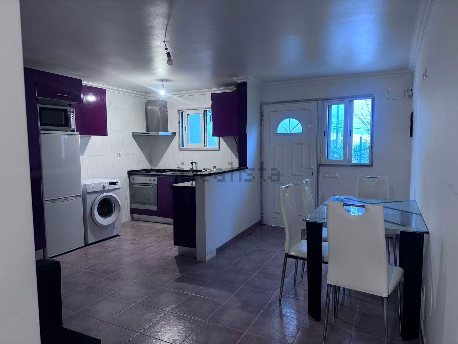 出租公寓 t2在Rua Soares dos Reis - 厨房