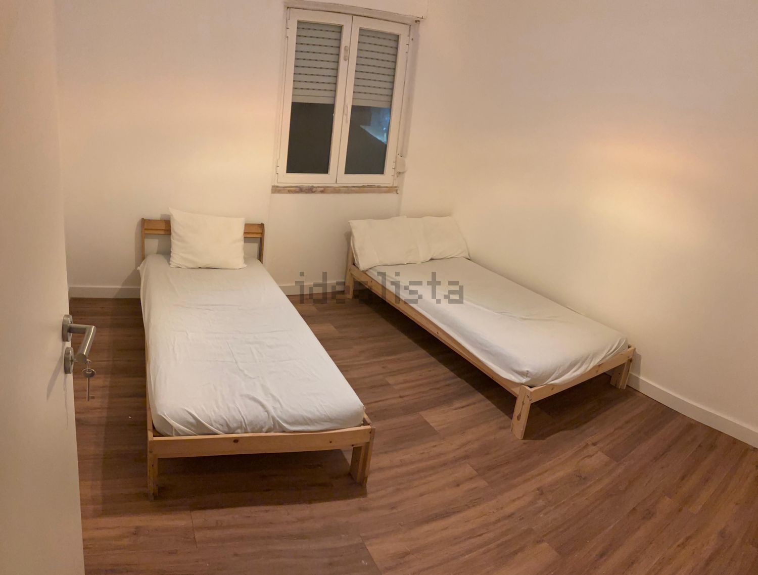 出租房间在Rua Fernão Mendes Pinto, 440 - 卧室