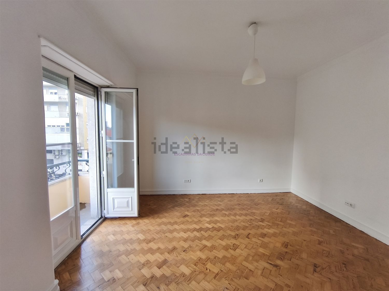 出租公寓 t3在Rua do Vale de Santo António s/n - 居住