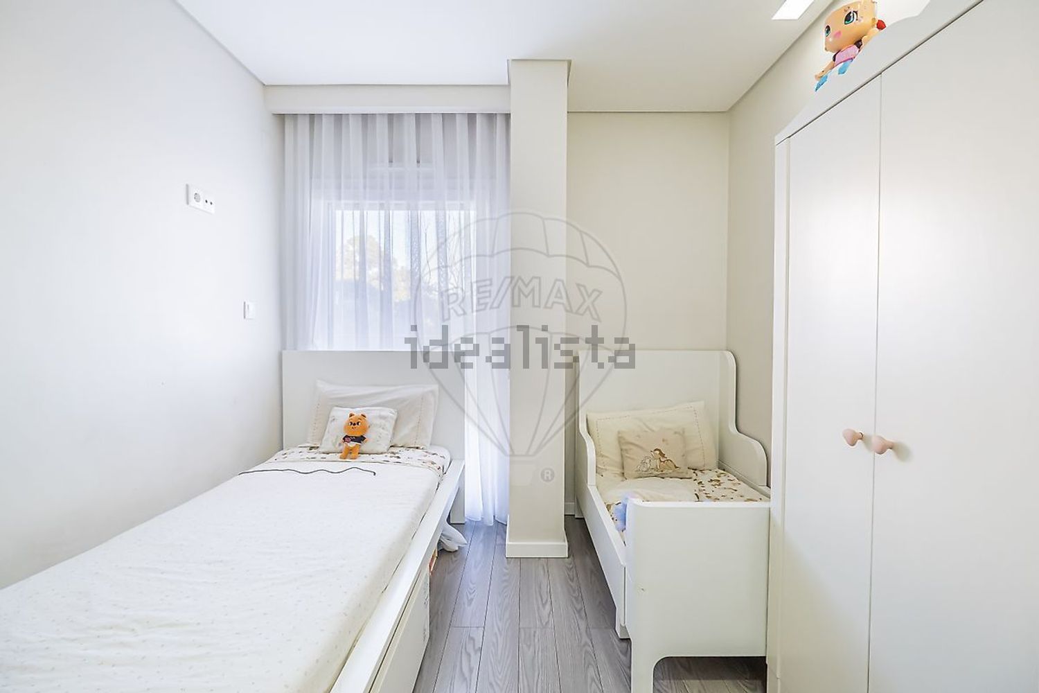 公寓 t3出售在Rua 25 de Abril de 1974 - 卧室